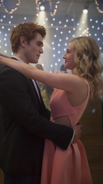 Every Romantic Thing That Happened Between Betty and Archie On 'Riverdale'
