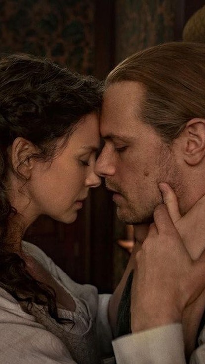 11 Questions About Outlander Time Travel, Answered By Diana Gabaldon